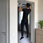 Hrazda na cvičenie medzi steny Gamma 70-130 cm – Obrázok 3