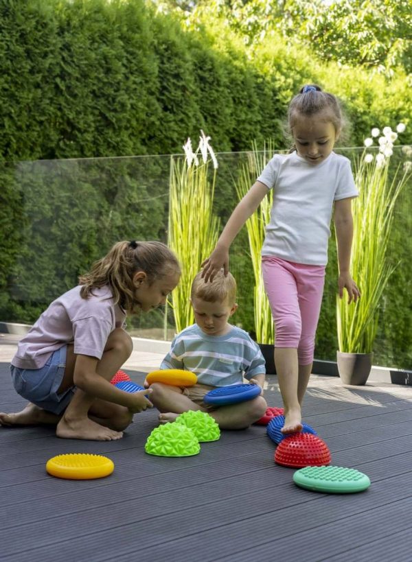 Senzorická masážna polguľa Diamant 16 cm – Obrázok 2